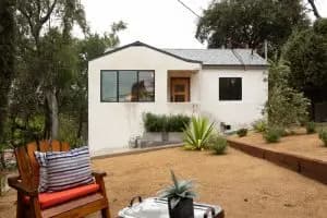 2121 Clifford St image 18