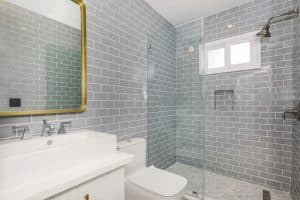 2228 N Catalina St image 8