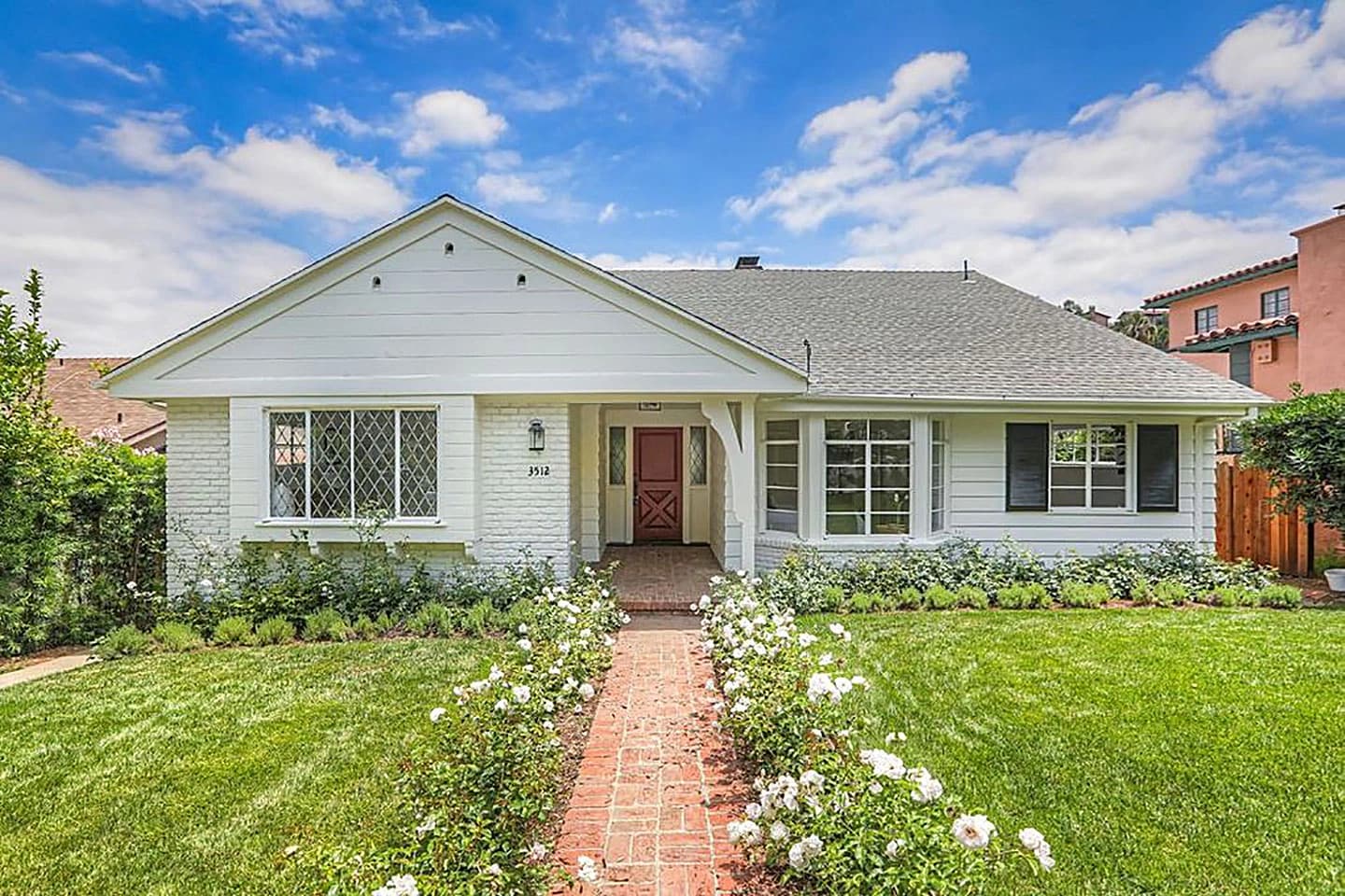 3512 Griffith Park Blvd