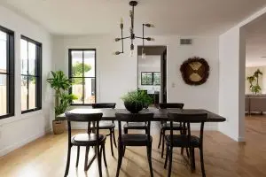 429 N Plymouth Blvd image 5