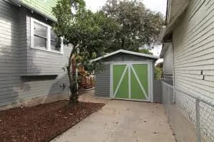 6032 Monte Vista St image 9