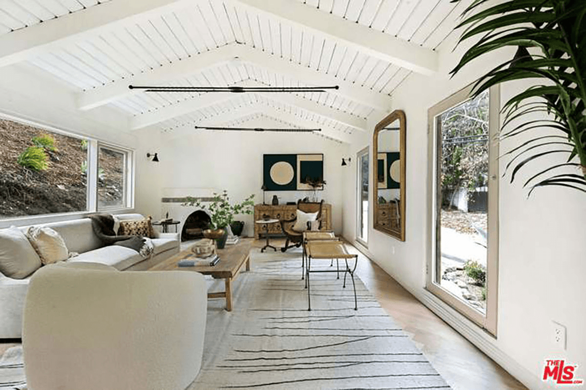 2456 Hidalgo Ave image 3